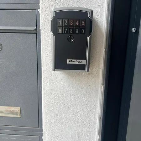 Sleep & Go Deluxe 1 Apartment Naehe Duesseldorf Krefeld Exterior photo