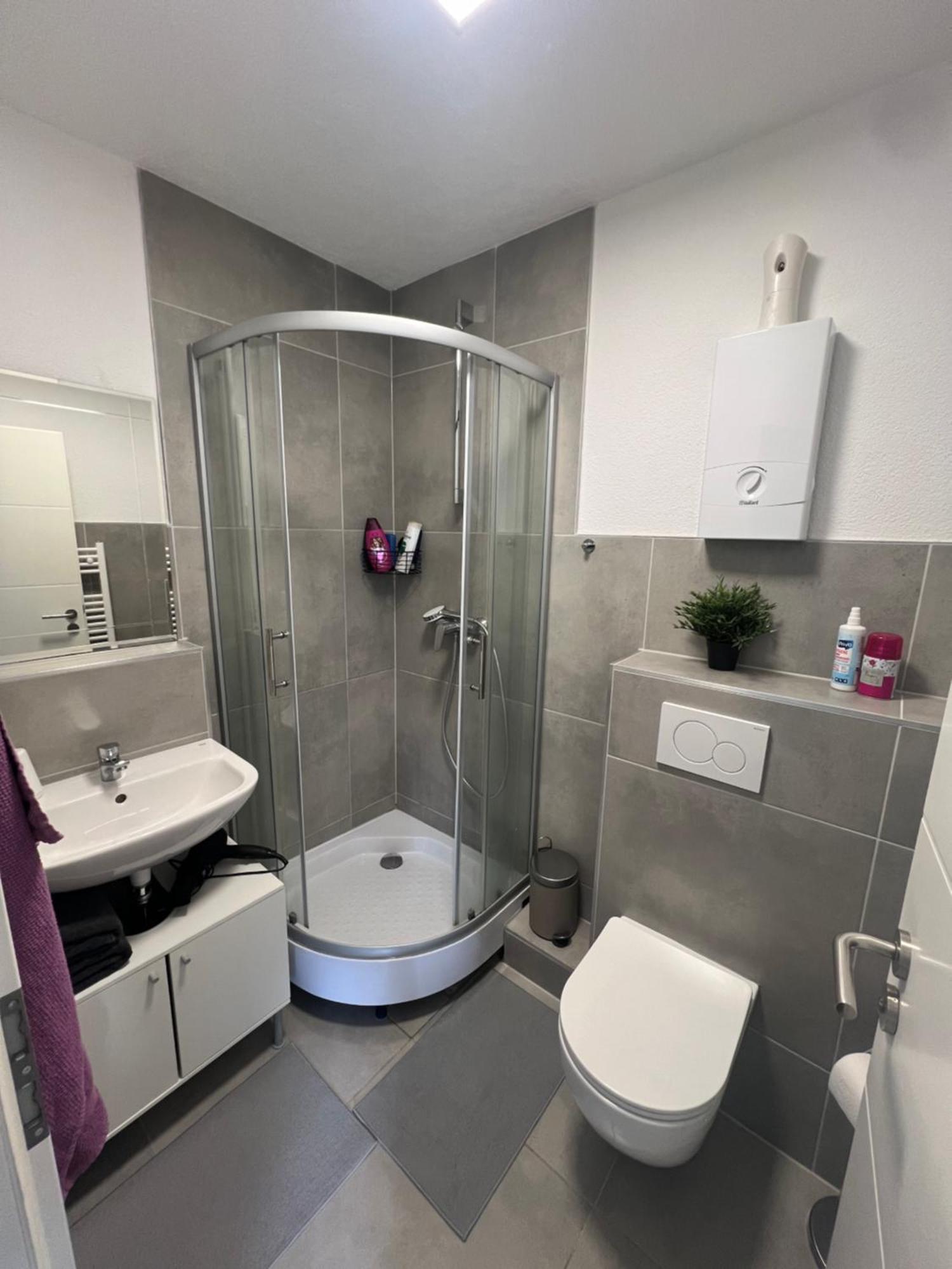 Sleep & Go Deluxe 1 Naehe Duesseldorf Apartment Krefeld